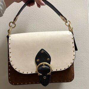 Elegant Two-Tone Leather Handbag